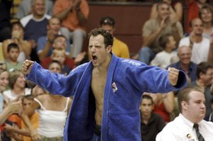 Michael Görgen freut sich brüllend über Judo-Sieg