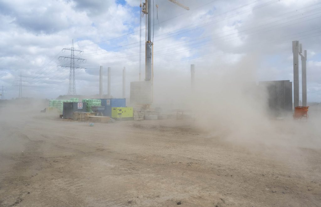 Sandsturm auf der Baustelle