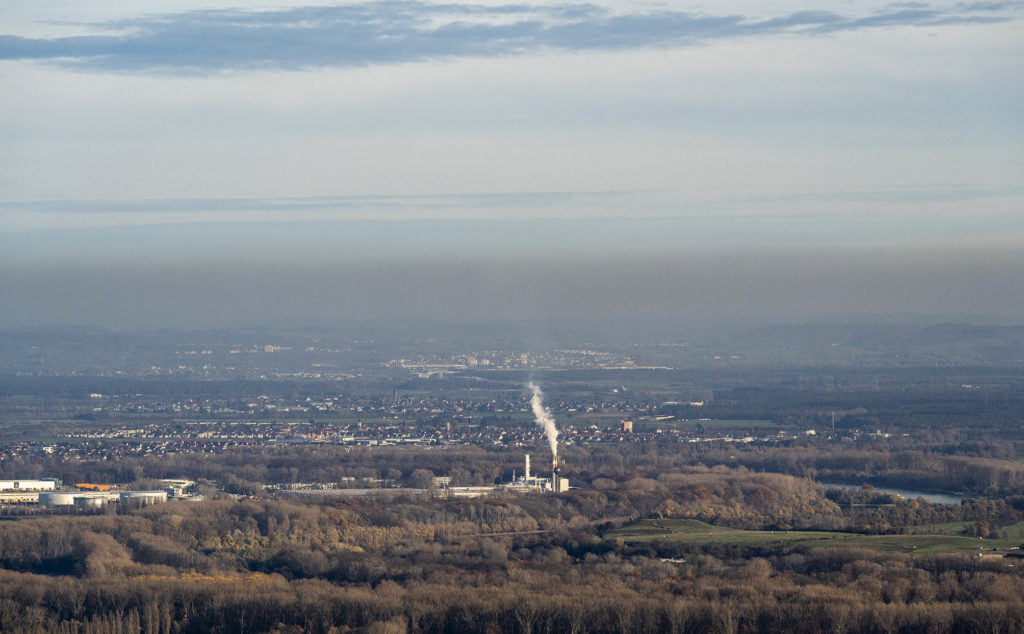 Inversionswetterlage über der pfälzischen Ebene