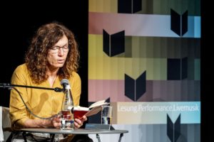 Autorin Anne Weber liest aus ihrem Werk