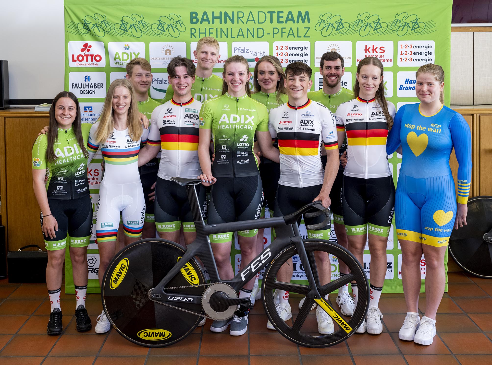Gruppenfoto Bahnradteam Rheinland-Pfalz