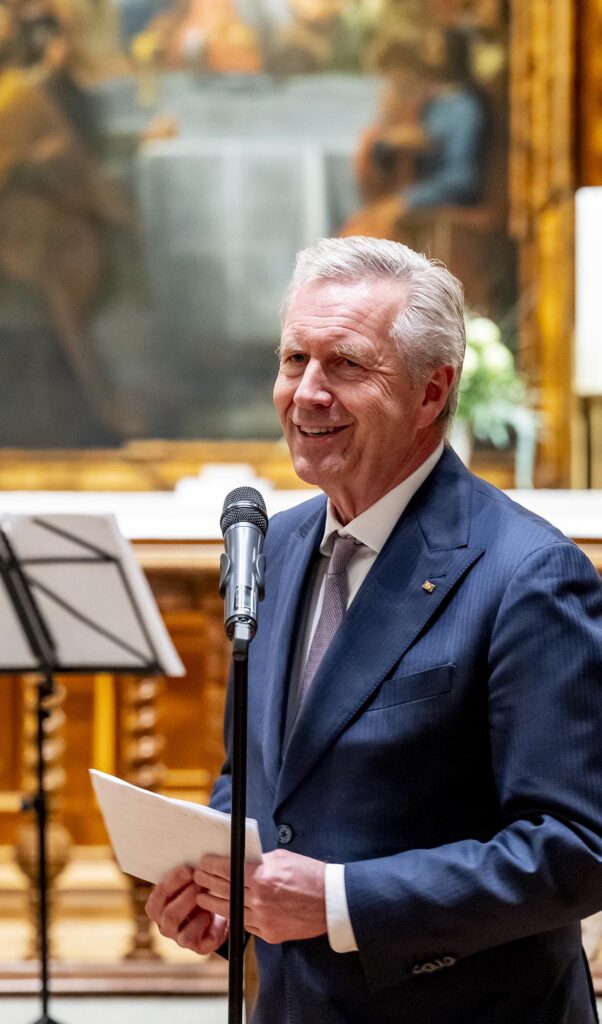 Bundespräsident a.D. Christian Wulff spricht als Schirmherr des Bildungsprogramms und des Konzerts ein Grusswort