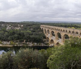 Panoramafoto vom Aquädukt Pont du Gard